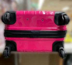 キャリーケース修理が地域最安値！キャスター・タイヤ交換、スーツケース等お任せください